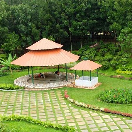 Pragati Resorts Kundakal Exteriör bild